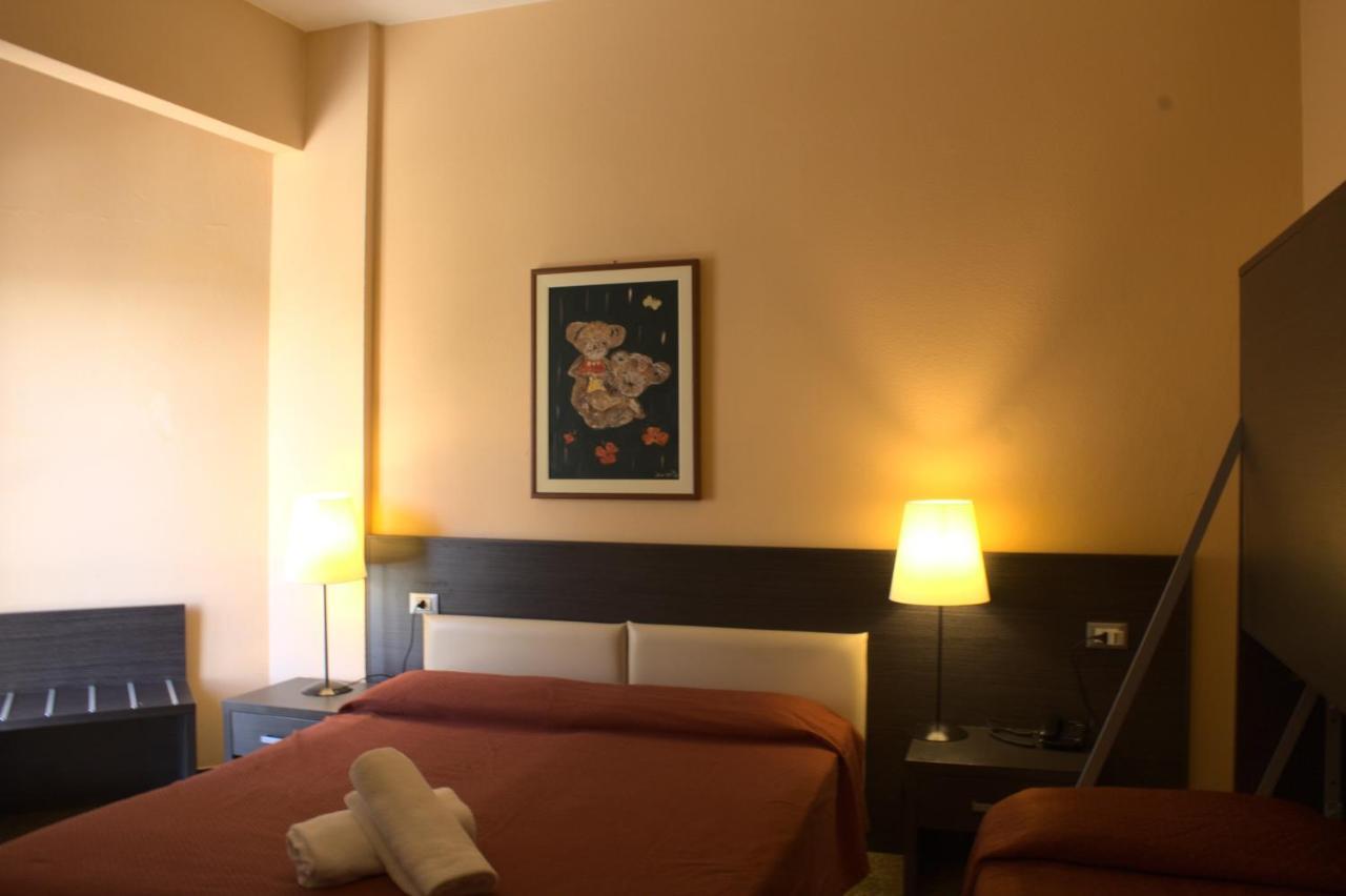 Hotel Palace Varazze Dış mekan fotoğraf