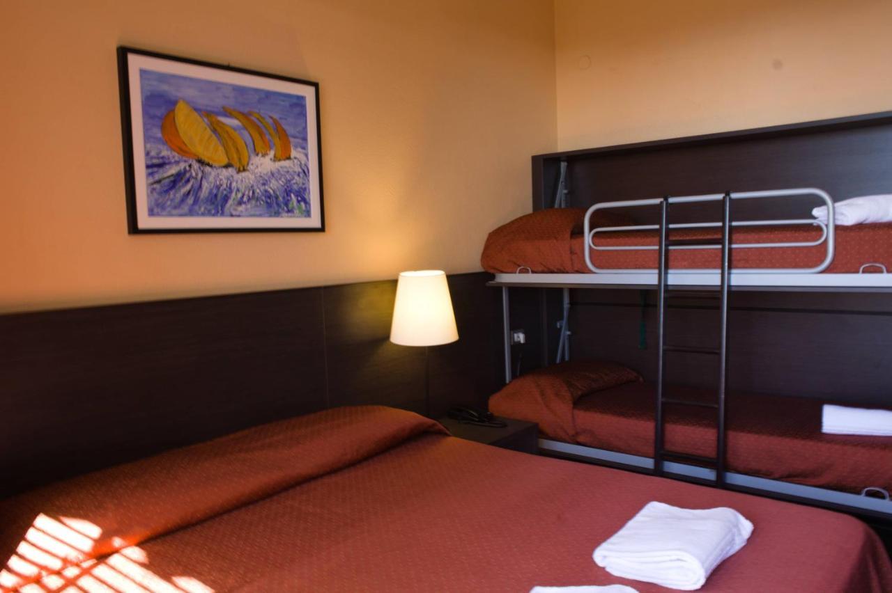 Hotel Palace Varazze Dış mekan fotoğraf