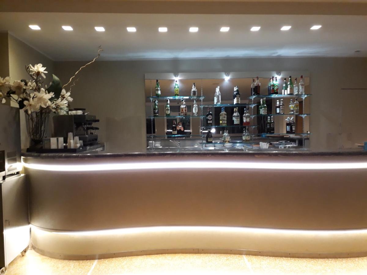 Hotel Palace Varazze Dış mekan fotoğraf