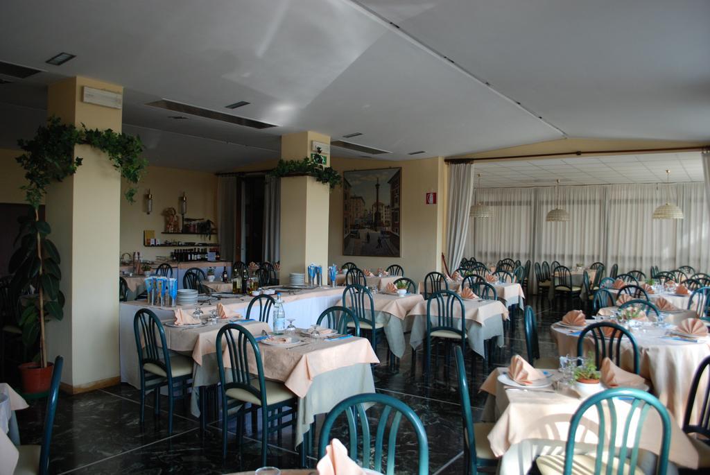Hotel Palace Varazze Dış mekan fotoğraf