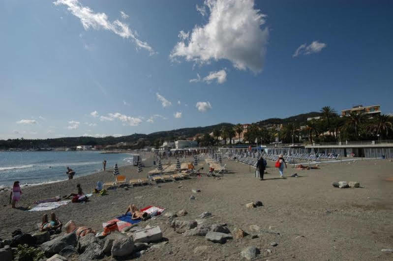 Hotel Palace Varazze Dış mekan fotoğraf