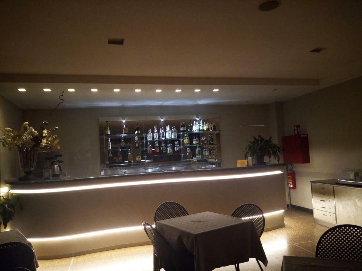 Hotel Palace Varazze Dış mekan fotoğraf
